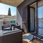 Apartment Miro